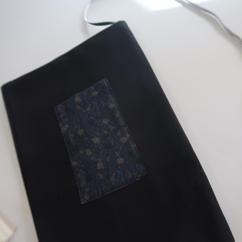 深夜里开花  A5/25K布书衣  可调式 布书套 妈妈手册 - 笔记本/手帐 - 棉．麻 黑色