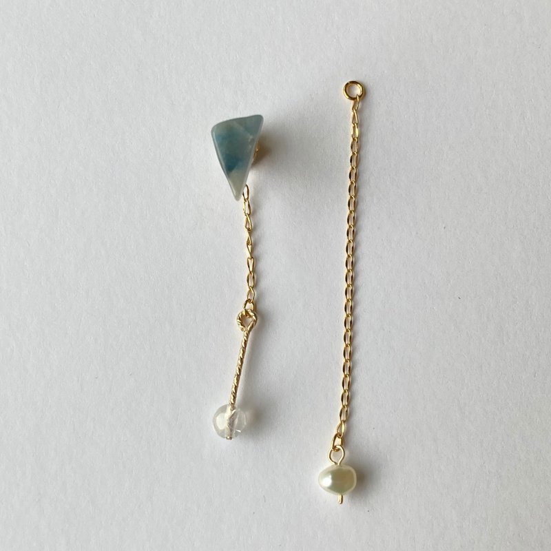 Jade Single Earring　(With removable chain) - 耳环/耳夹 - 玉石 