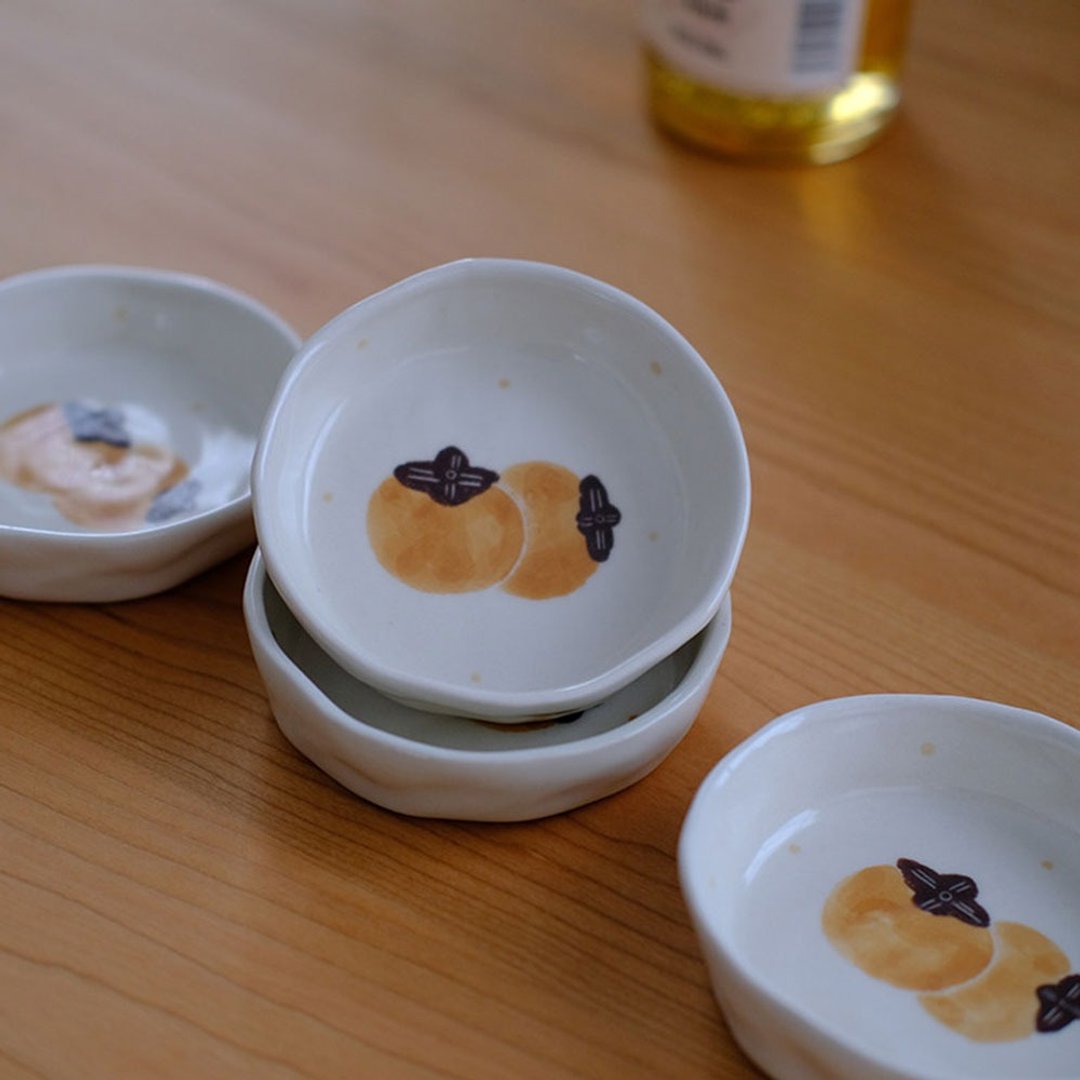 日式原創手繪柿子陶瓷碟 / 家用醋碟味碟 / 小碟禮物 - 盘子/餐盘/盘架 - 瓷 橘色