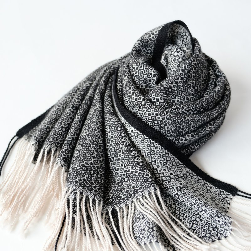 Cashmere 手织喀什米尔丝绸披肩【珠华07】 - 围巾/披肩 - 其他材质 黑色