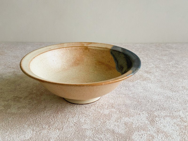 【米蓝叠色】日式高足深碗 - 盘子/餐盘/盘架 - 陶 白色