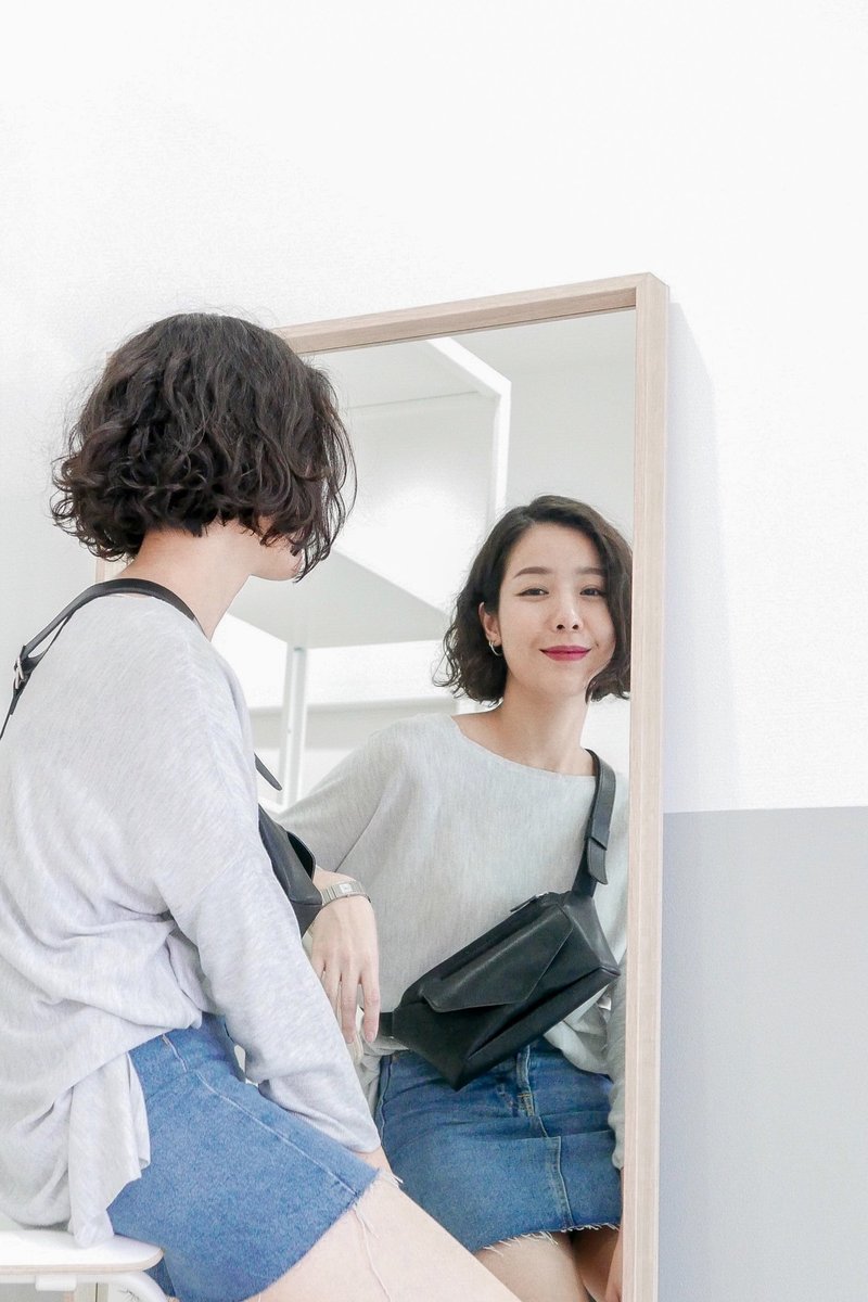 Sunglasses chest bag / waist bag / shoulder bag - Black - 侧背包/斜挎包 - 人造皮革 黑色