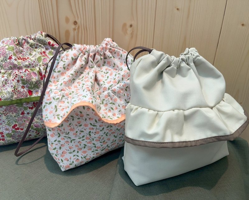 台湾制手创仿皮革抽绳束口袋 - 束口袋双肩包 - 棉．麻 多色