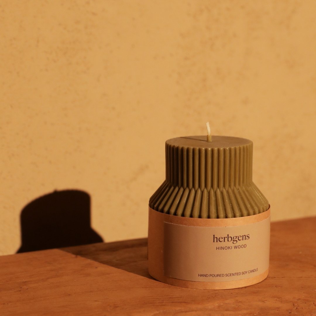 Herbgens 天然、有香味且宠物友善的蜡烛 Shape #1, 214g - 蜡烛/烛台 - 环保材料 