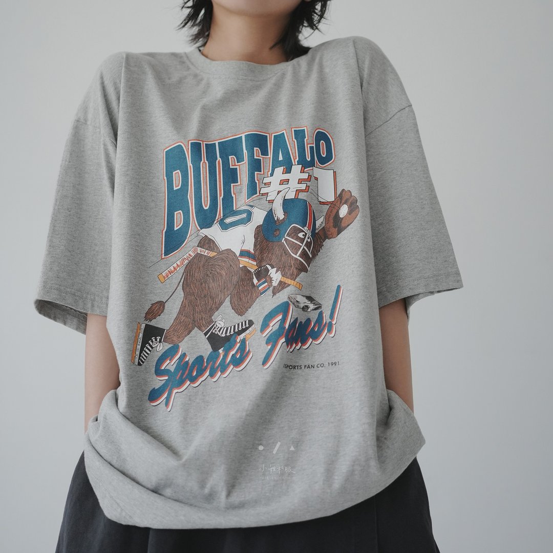 做牛做马美式图 TEE - 2 色 - 浅灰牛 - 女装 T 恤 - 棉．麻 灰色