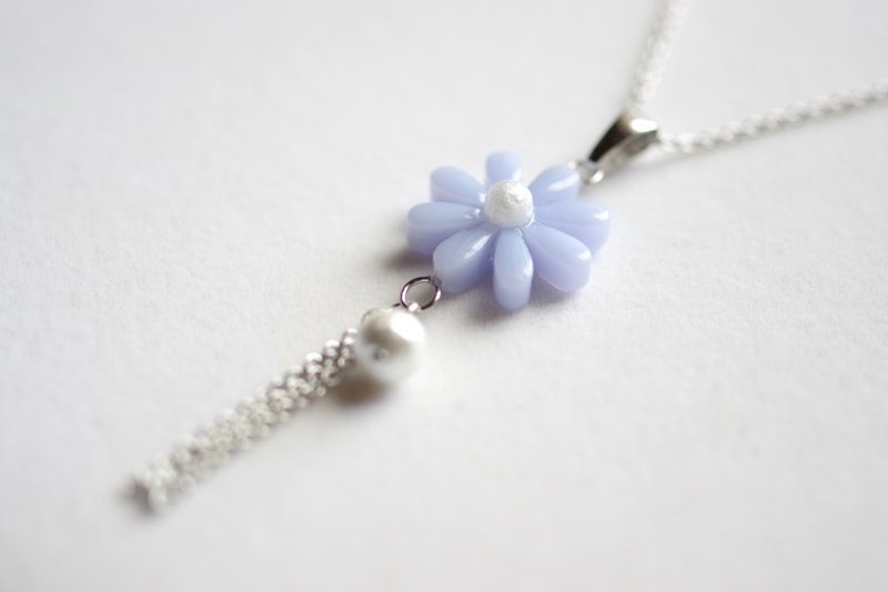 树脂艺术 花朵、棉珠与流苏项链坠饰・冰点 - 项链 - 树脂 蓝色