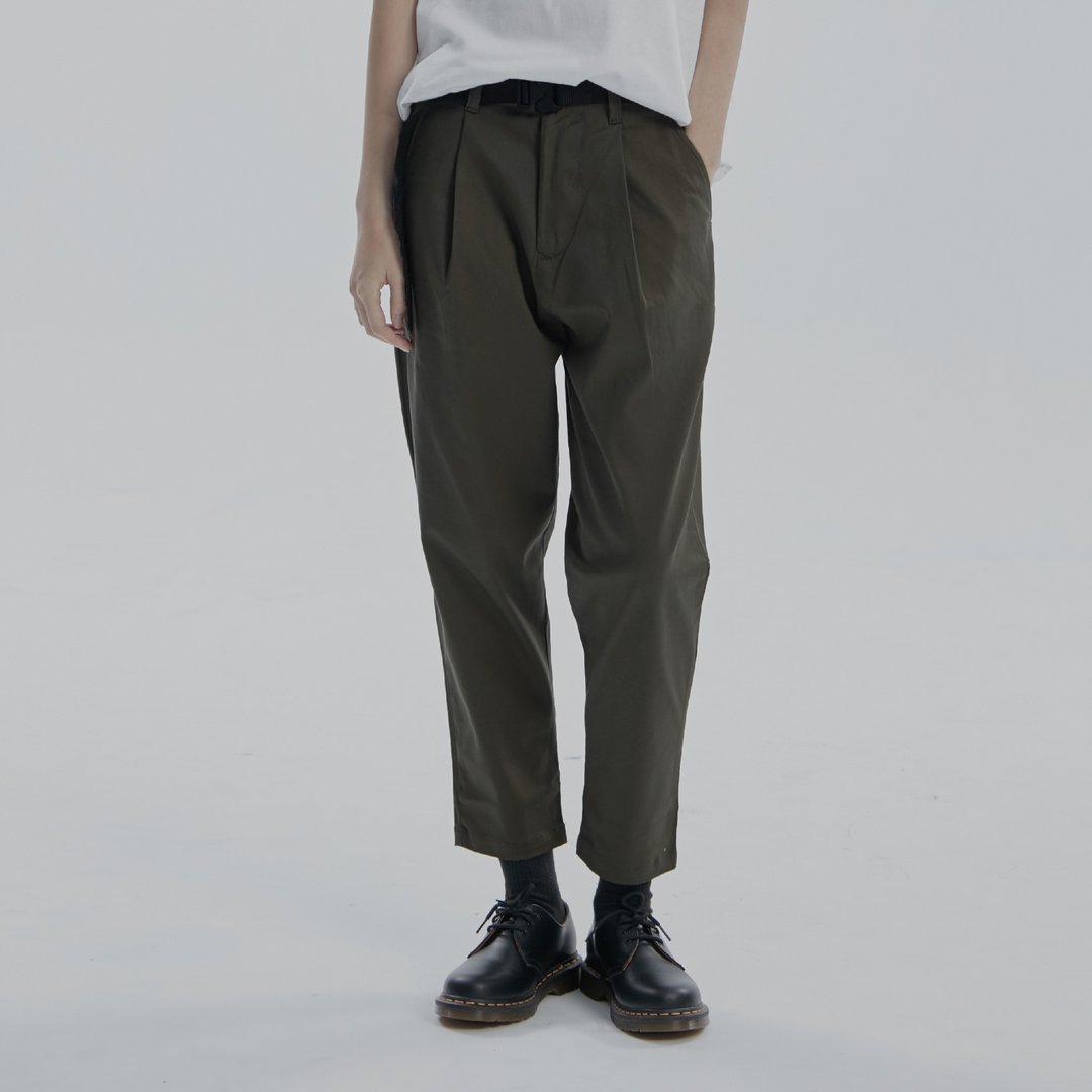 DYCTEAM - 宽版九分锥形裤 Ankle Length Pants (GN) - 中性裤装 - 棉．麻 绿色