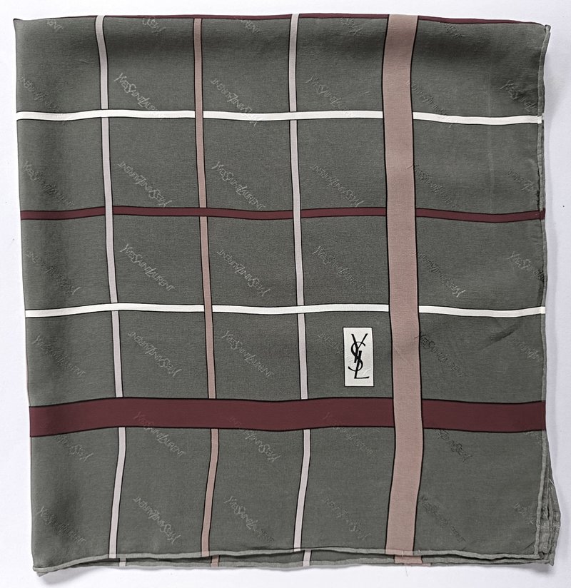 Yves Saint Laurent 格纹丝巾，30 x 30 英寸，100% 丝绸，节日礼物 - 丝巾 - 丝．绢 绿色