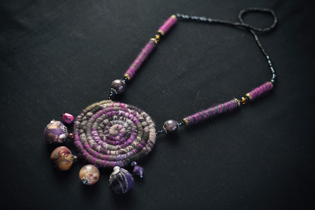 Elegant handmade neckless, unique beaded necklaces design collection #10 - 项链 - 纸 紫色