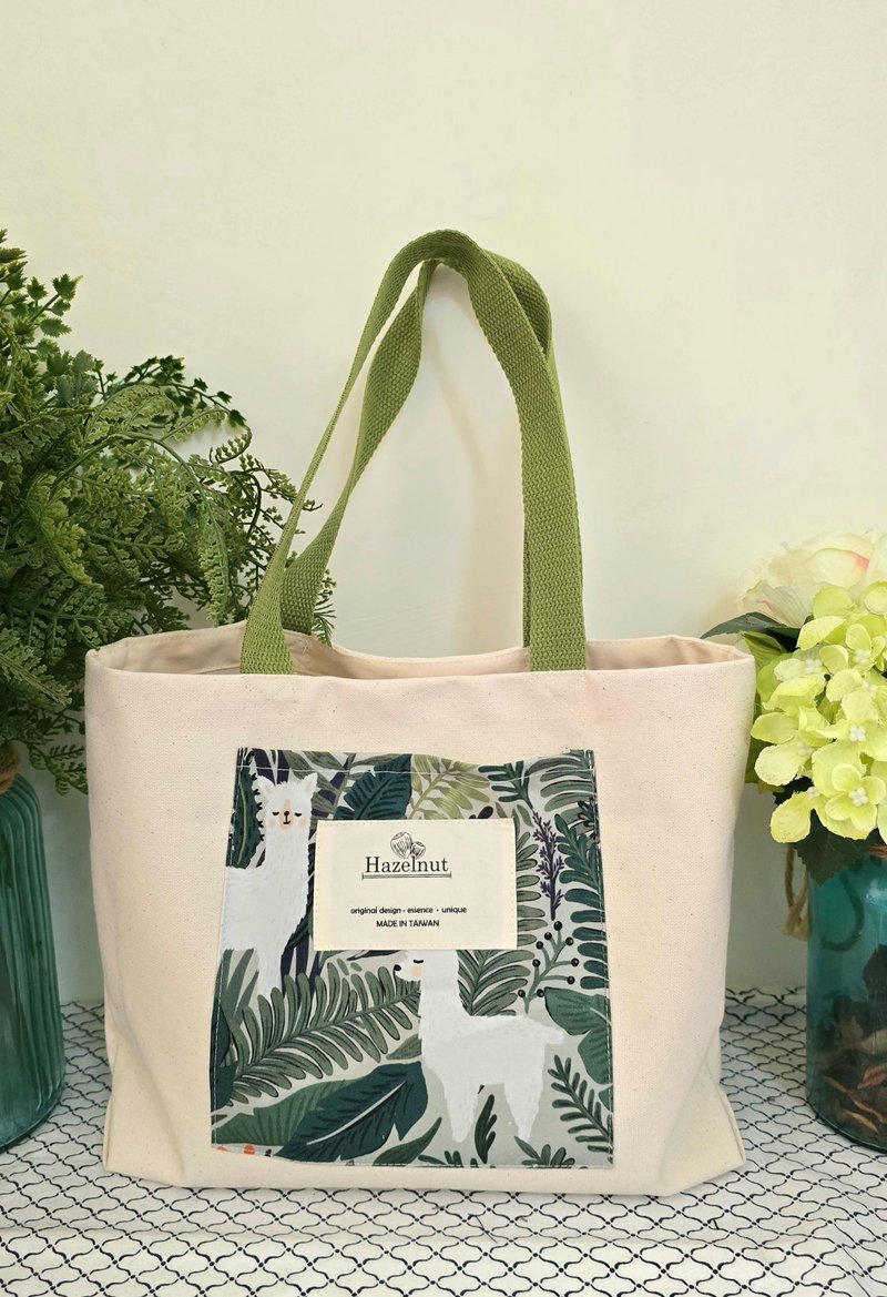 北欧风格帆布绿色白羊驼手提包全棉帆布肩背包侧背包 - 手提包/手提袋 - 棉．麻 