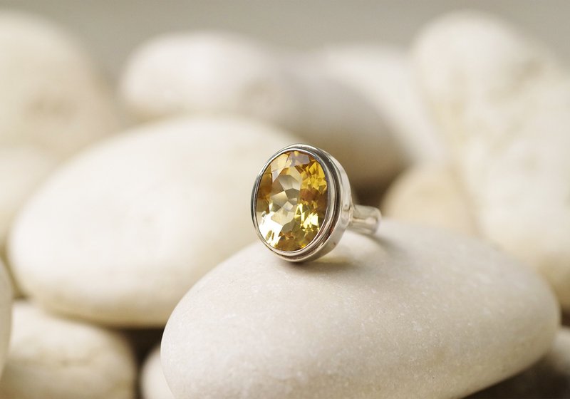 Citrine Silver ring - 戒指 - 宝石 黄色