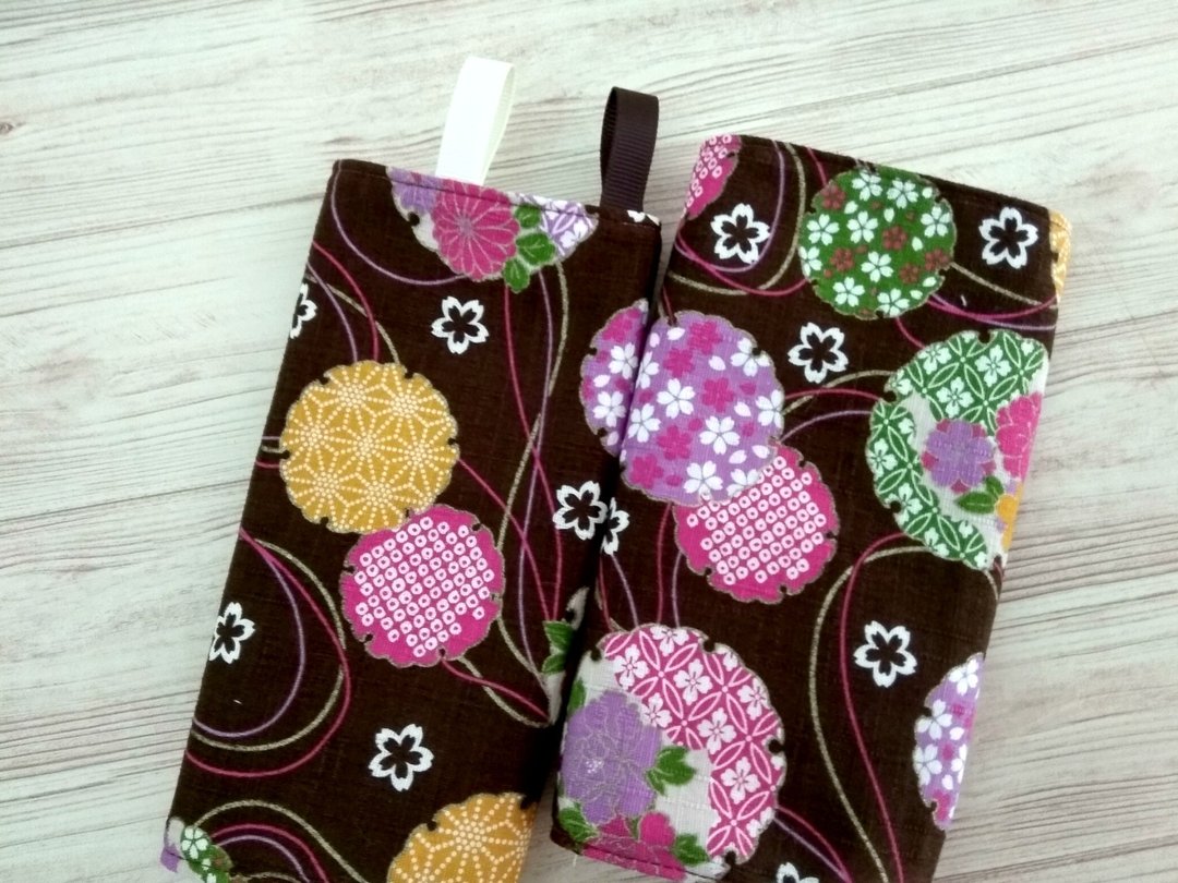 DROOL PADS, Saliva Pads, 口巾布, Ergo, Japanese Flower Brown, Teething Pads - 其他 - 棉．麻 咖啡色