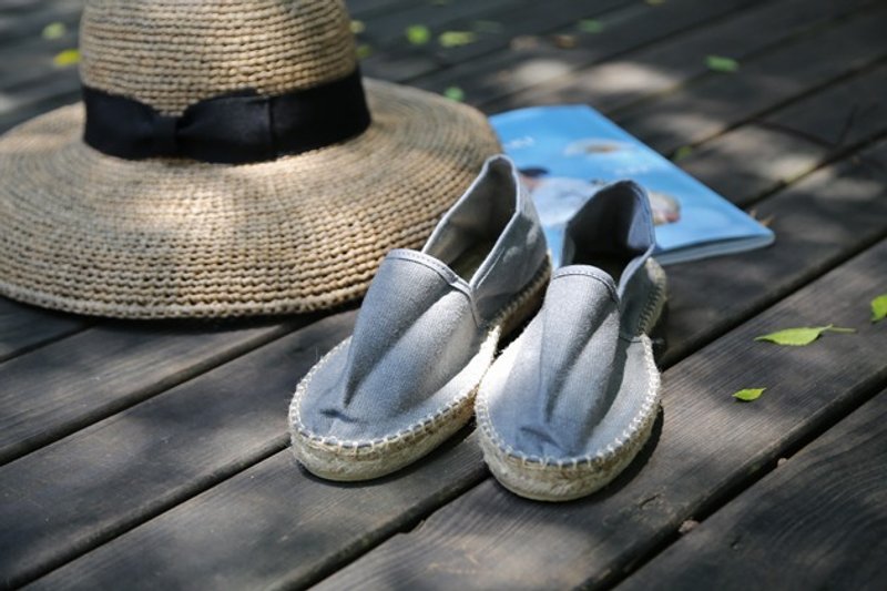 米兰灰草编鞋限定色 - 女款休闲鞋 - 植物．花 