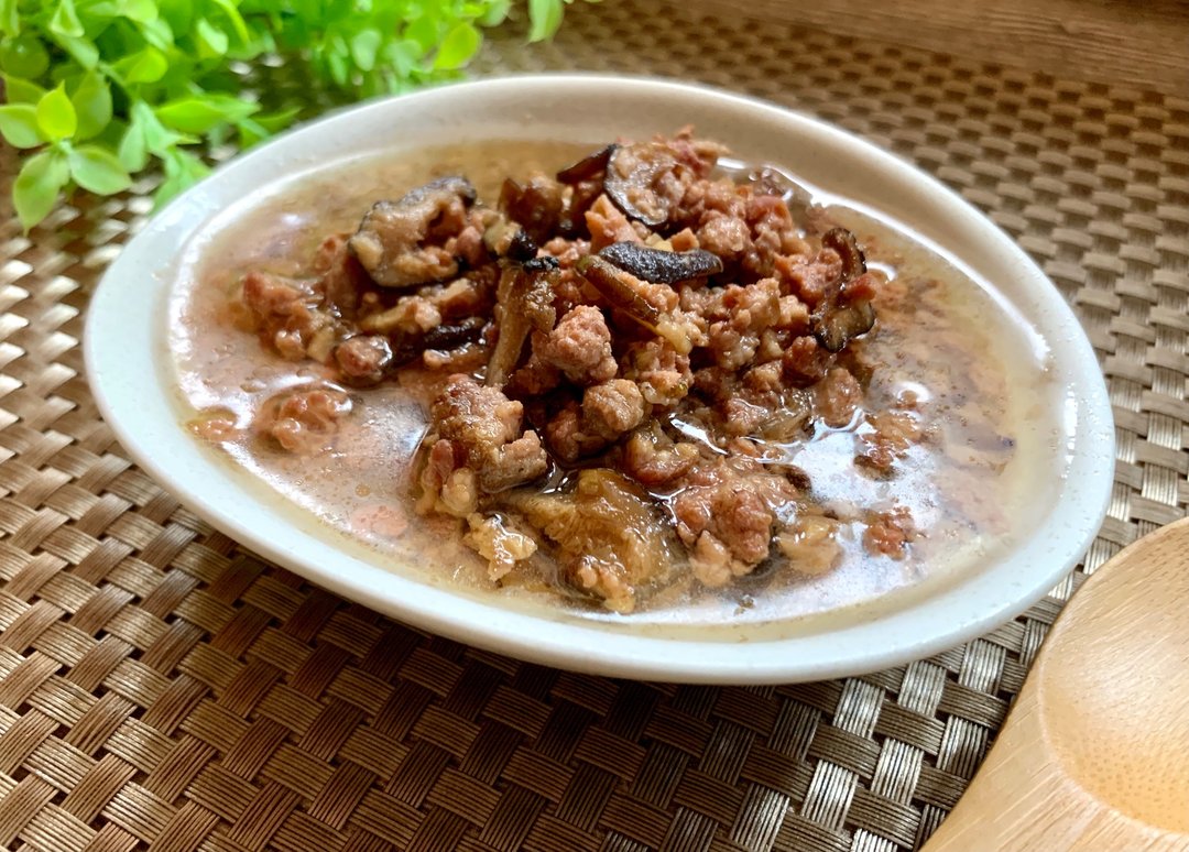 【家居美食】尼姐家　香菇肉燥 - 料理包 - 新鲜食材 白色