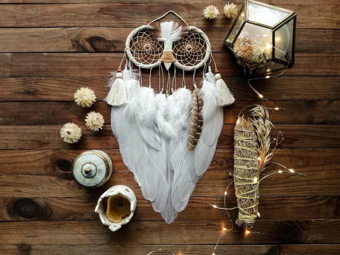 Owl dream catcher, White dreamcatcher, White nursery decor, Bedroom wall hanging - 墙贴/壁贴 - 木头 白色