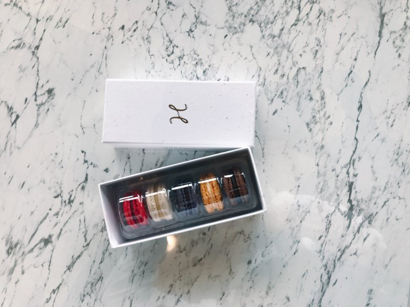 HERSTON 5入马卡龙精装盒 【 C l a s s i q u e 经 典 系 列 】 - 蛋糕/甜点 - 其他材质 多色