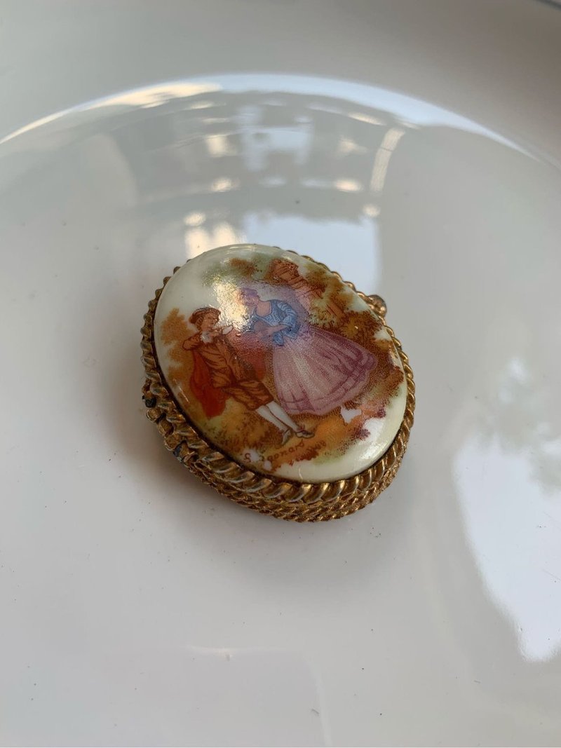 Vintage 陶瓷绅士淑女饰品盒 - 其他 - 其他金属 