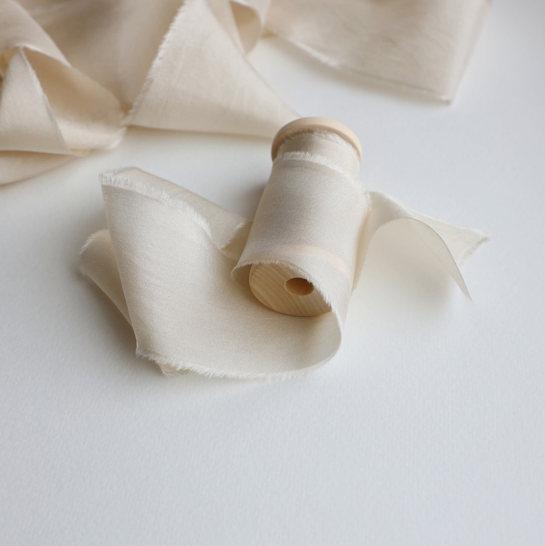 Ecru Silk Ribbon / Hand Dyed Silk ribbon on Wood Spool - 包装材料 - 丝．绢 灰色