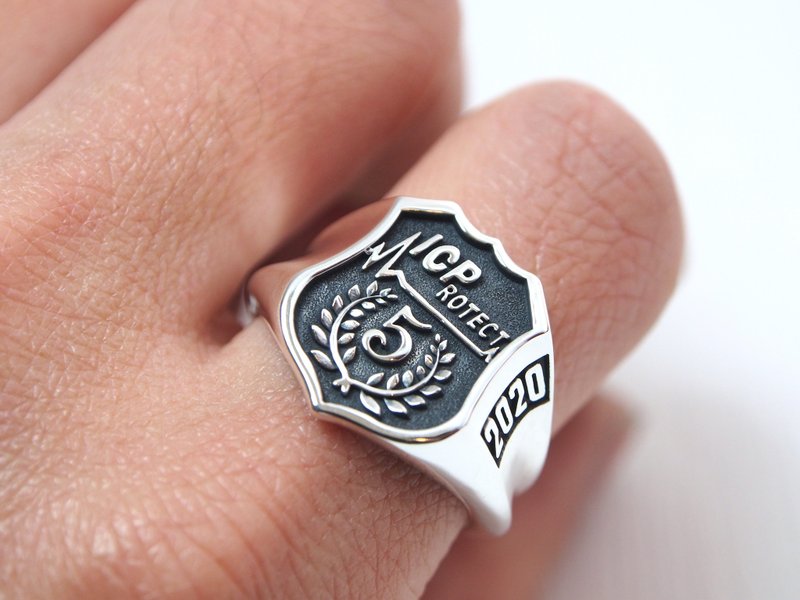 冠军戒 订制 / 纪念戒 订制 (简洁版) - 戒指 - 银 银色