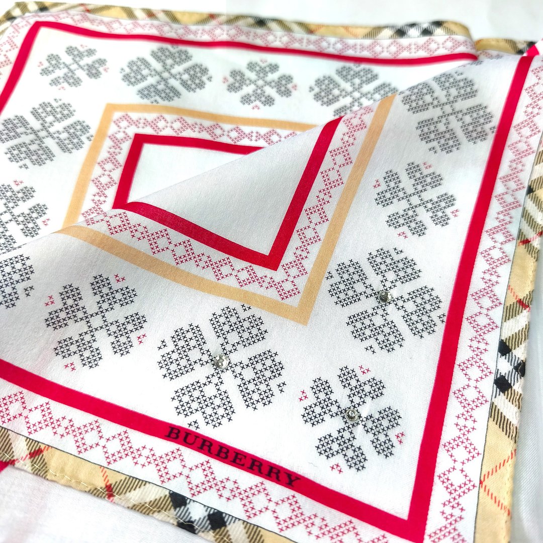 Burberry 复古丝巾 雪花格纹边饰 20 x 19.5 英寸 - 丝巾 - 棉 白色