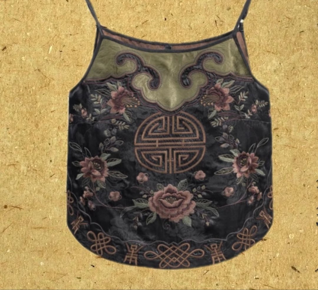 脉语 新中式复古 香云纱刺绣如意头吊带背心 - 女装背心 - 丝．绢 多色