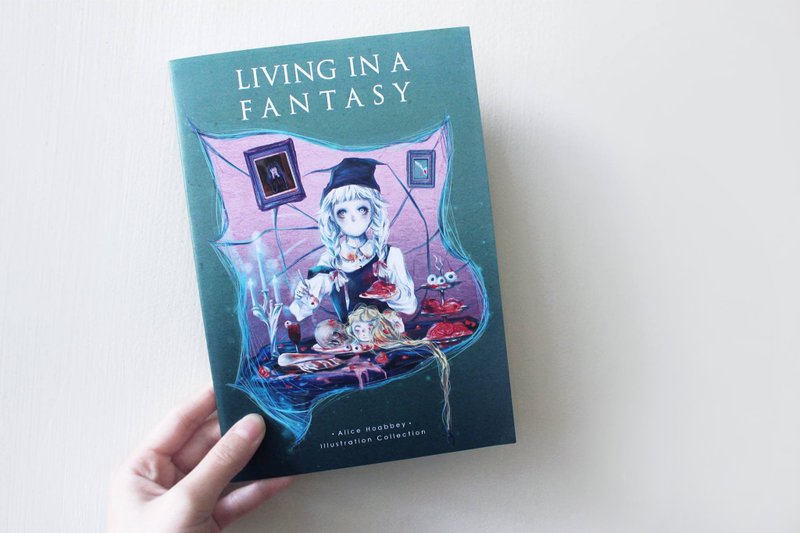 - Alice Hobbey - Living In A Fantasy 画集 期间限定* - 刊物/书籍 - 纸 多色
