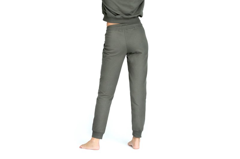 北欧极简 - 有机棉修身经典休闲运动裤 / 棉裤 / 卫裤 女(绿) - 女装长裤 - 棉．麻 绿色