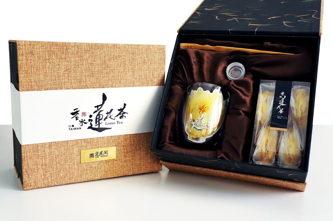 莲花茶系列 / 香水莲花茶-精装礼盒 / 年节送礼 - 茶 - 植物．花 卡其色