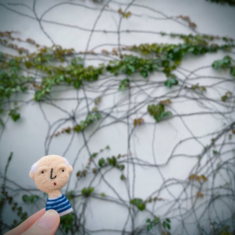 羊毛毡人物绘 - 毕加索- 胸针 - 胸针 - 羊毛 蓝色