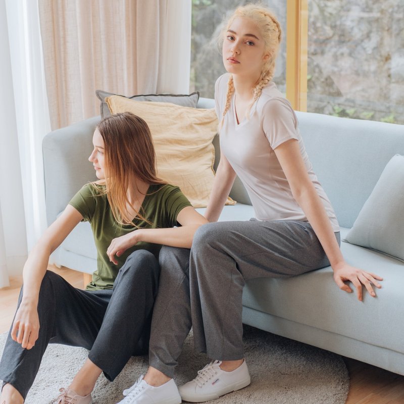 【MACACA】缪斯修长系瑜伽口袋宽裤 II - AOE7272 浅麻灰 - 女装瑜珈服 - 尼龙 灰色