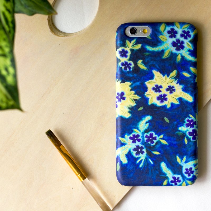 油彩蓝背景紫罗兰小碎黄花. 磨砂硬壳(HTC, Samsung,Sony, LG,iPhone) - 手机壳/手机套 - 塑料 蓝色