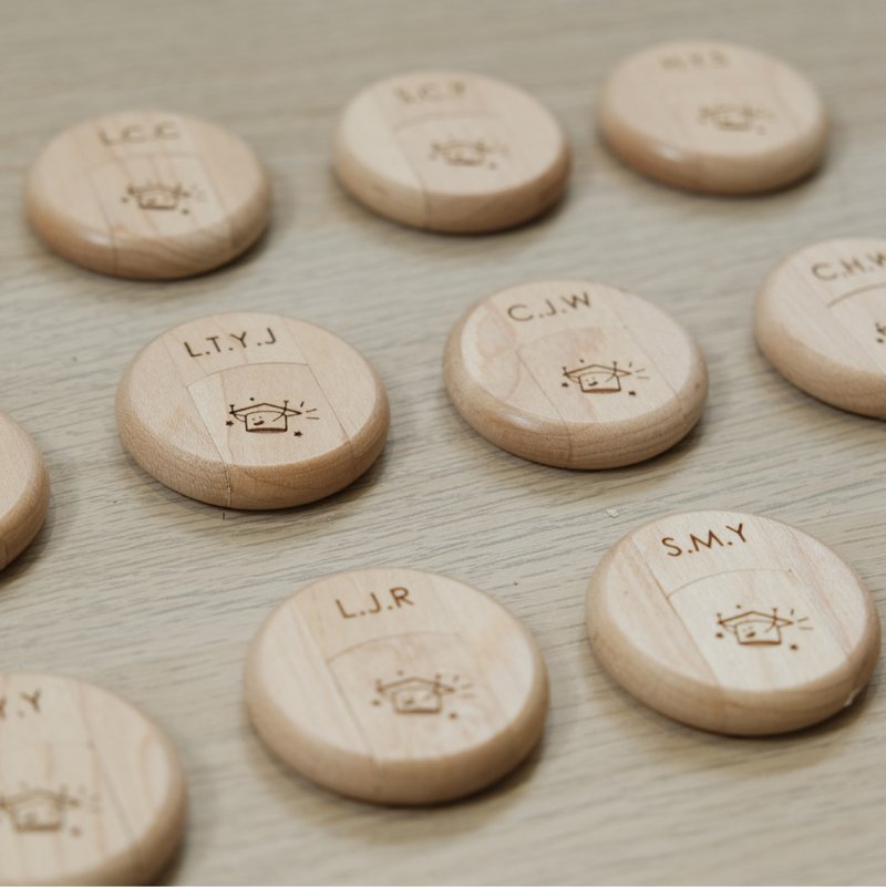 【小盒子】正圆USB /礼物/圣诞节/文创/定制化/随身碟/毕业礼物 - U盘 - 木头 卡其色