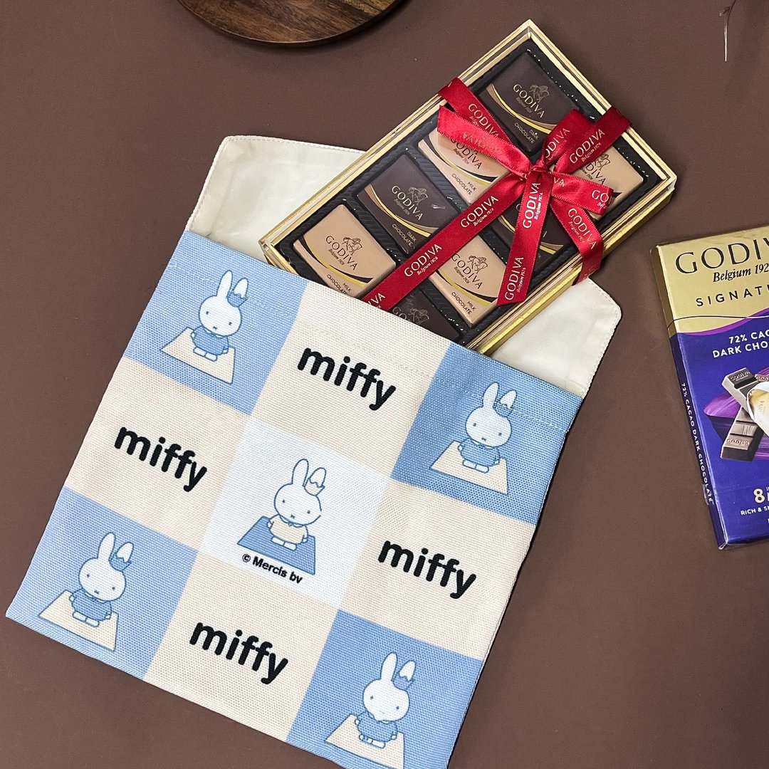【Pinkoi x miffy】Faranci零食收纳袋手拿袋 米菲联名 生日 送礼 - 手拿包 - 棉 