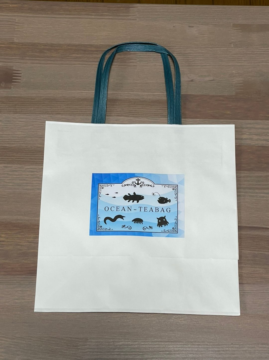 Paper bag white large - 包装材料 - 纸 白色