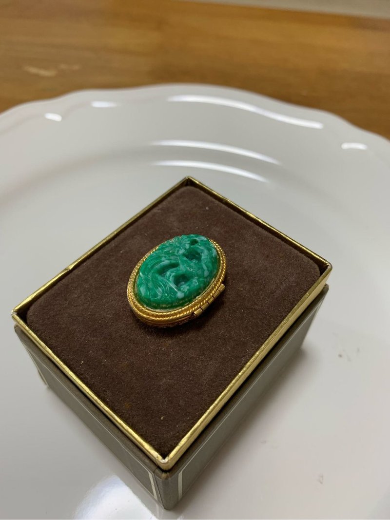 Vintage AVON 仿翡翠香膏盒 戒指 少见 - 戒指 - 其他金属 
