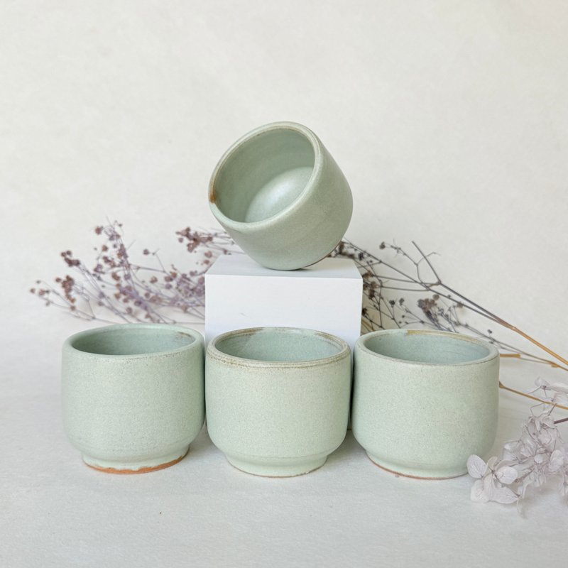 柔光莫兰迪。手工小茶杯 茶杯 お汤吞 茶具 陶艺茶器 新年礼物 - 茶具/茶杯 - 陶 绿色