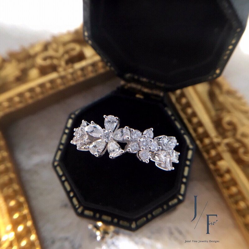 18k金花花钻戒 - 戒指 - 钻石 