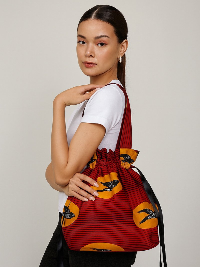 African print drawstring bag, shoulder bag, Ribbon drawstring bag Tote bag Gifts - 束口袋双肩包 - 棉．麻 红色