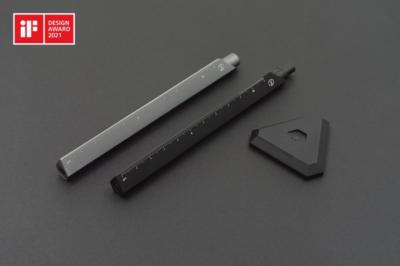 TP2 是结合了原子笔、铅芯笔及直尺的书写工具 - 圆珠笔/中性笔 - 铝合金 黑色