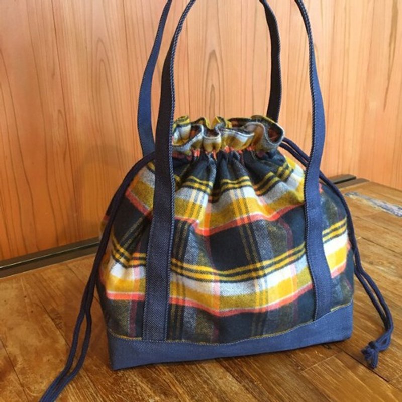 Drawstring Tote Bag Antibacterial Antivirus Okayama Denim Lunch Bag Cotton Flannel Navy - 手提包/手提袋 - 棉．麻 
