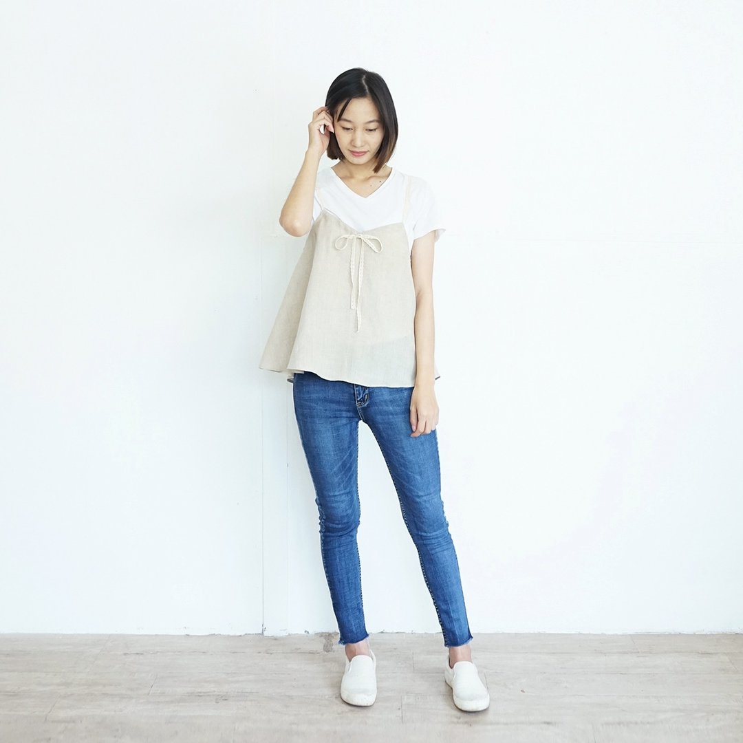 Lady Singlet  with Lace Spaghetti Strap Botanical Dyed Cotton - 女装上衣 - 棉 灰色