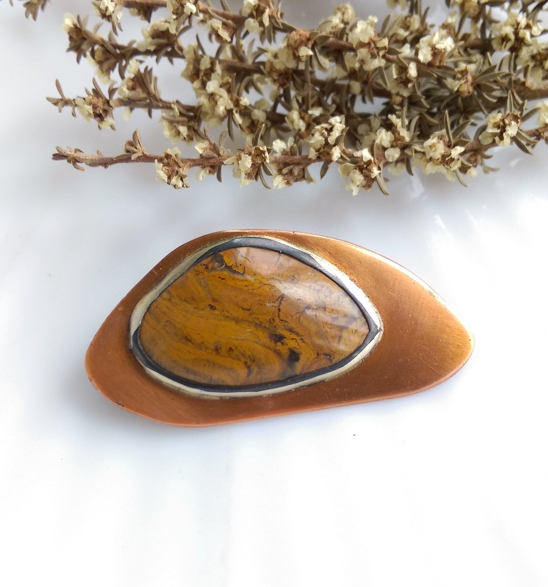 Vintage Jewelry 西洋古董饰品 Copper  不规则 石眼 别针 - 胸针 - 其他材质 金色