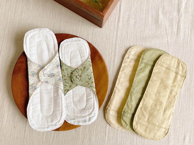 布卫生棉 翅膀棉垫我都要 日用组 - 生理用品 - 棉．麻 