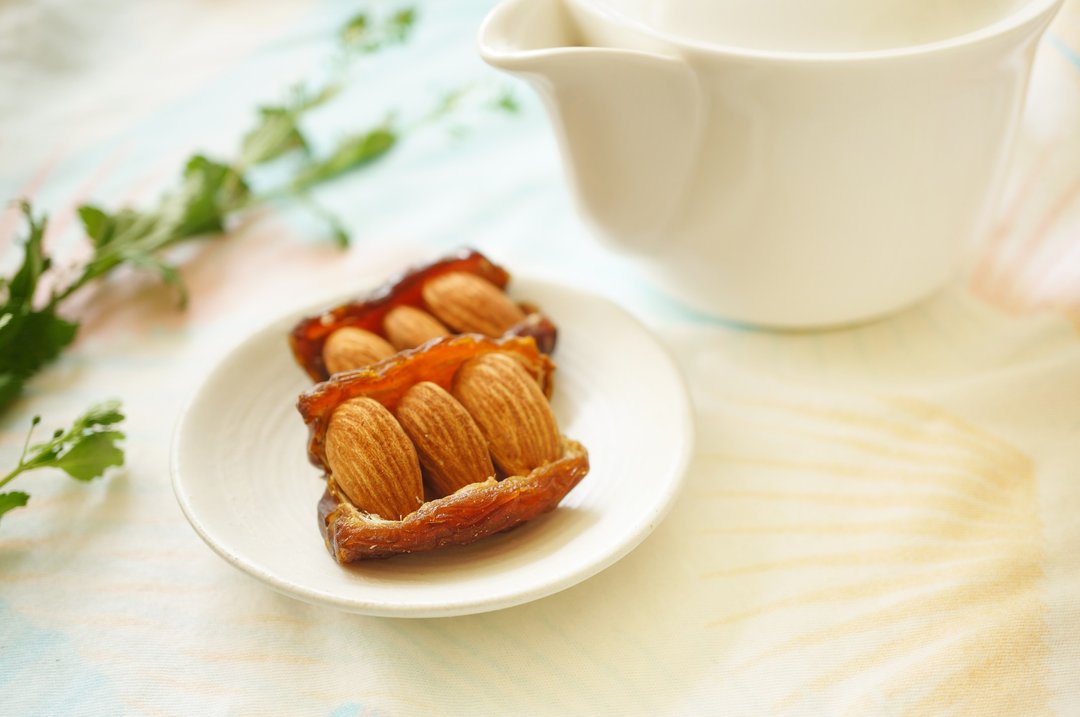 得奖椰枣坚果│椰枣抱 美国顶级杏仁果 DATE & ALMOND - 坚果 - 新鲜食材 多色