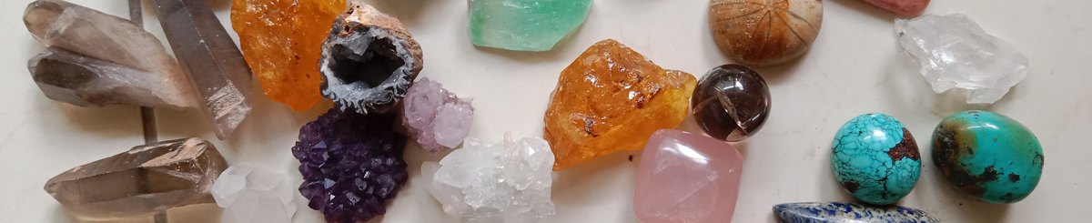 宝藏石光 / Light of Treasure Stone