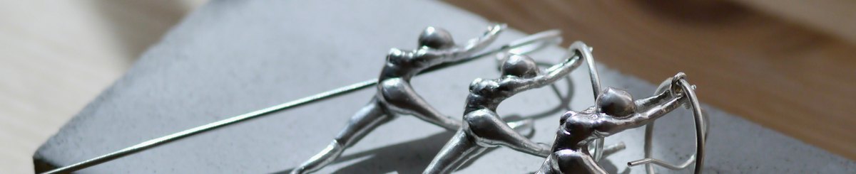 设计师品牌 - A little bit Above Ground