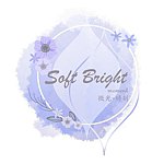 SOFT BRIGHT MOMENT