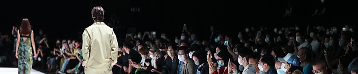 store image banner