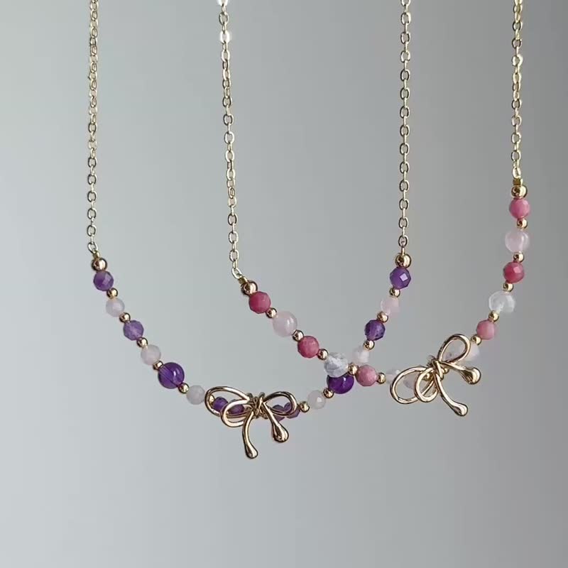 【翩翩起舞】粉晶 紫水晶 蝴蝶结 天然水晶石项链 闺蜜生日礼物 - 项链 - 其他金属 粉红色