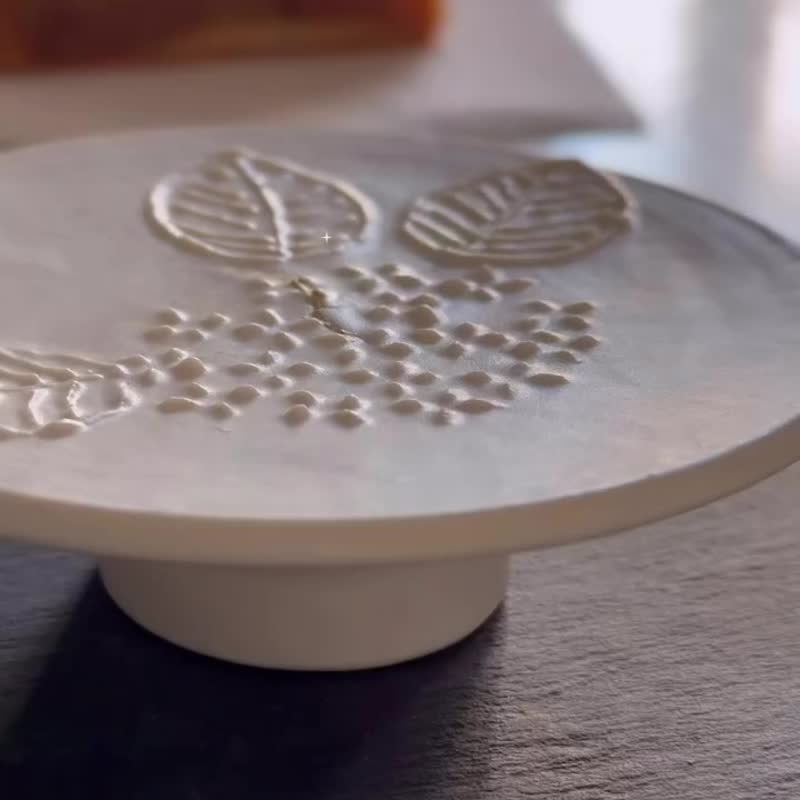 春郎陶-绣球花小高台 - 盘子/餐盘/盘架 - 瓷 